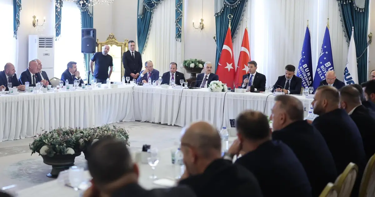 Bakan Bayraktar’dan Bursa’da enerji mesaisi