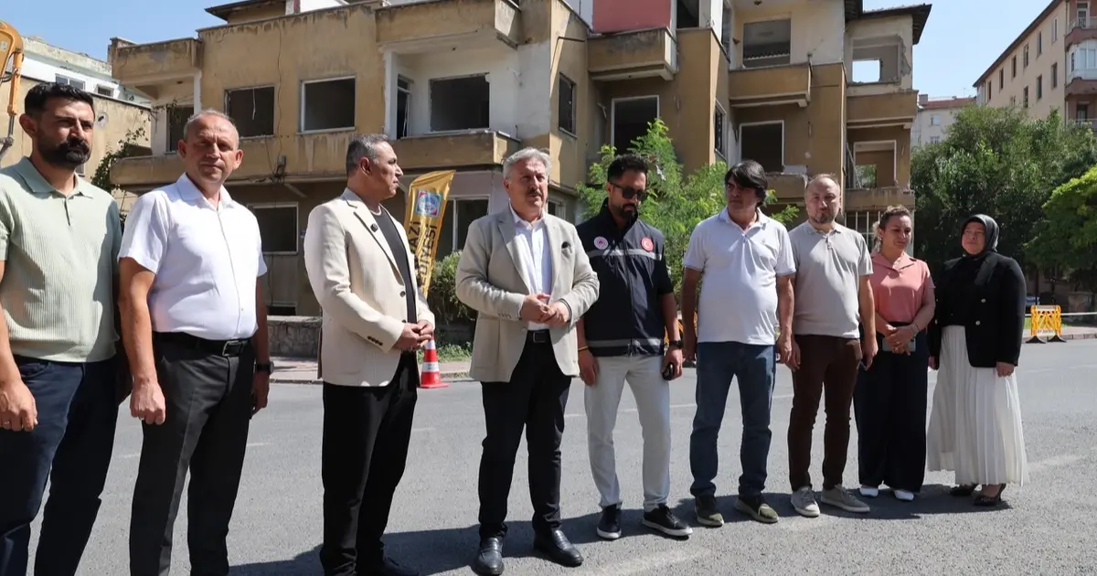 Kayseri Melikgazi'den Aydınlıkevler'de büyük dönüşüm