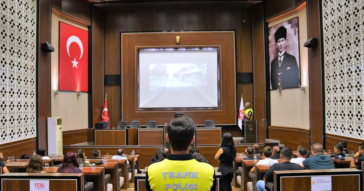 Keçiören Belediyesi personeline güvenli sürüş eğitimi
