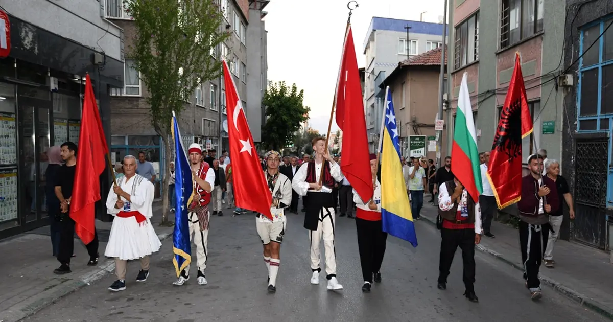 Bursa'da Balkan coşkusu Osmangazi’yi sardı