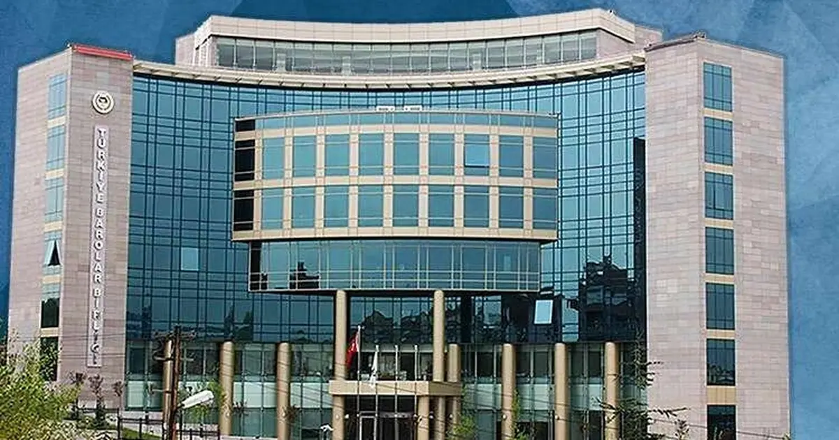 TBB’den avukatlar için yapay zeka kullanım rehberi... Mesleki sorumluluk yapay zekaya devredilemez