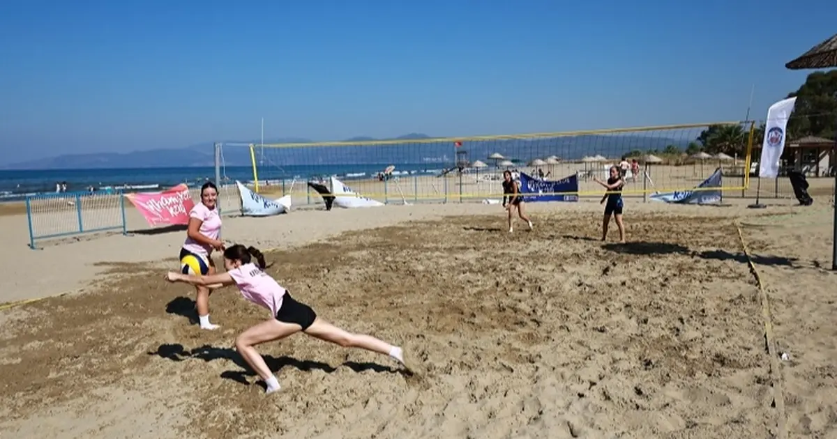 İzmir Efes Selçuk'ta Zafer Kupası gençleri buluşturdu