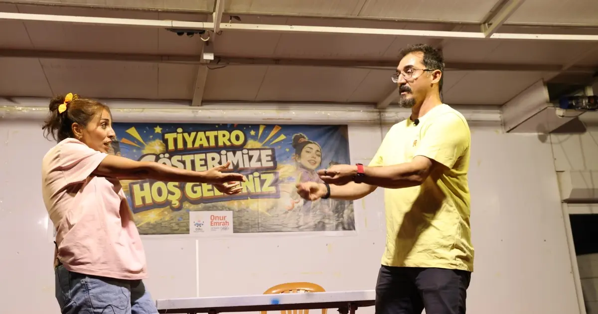 Çiğli’de Mahalle Tiyatro Günleri yüzlerce çocukla buluştu