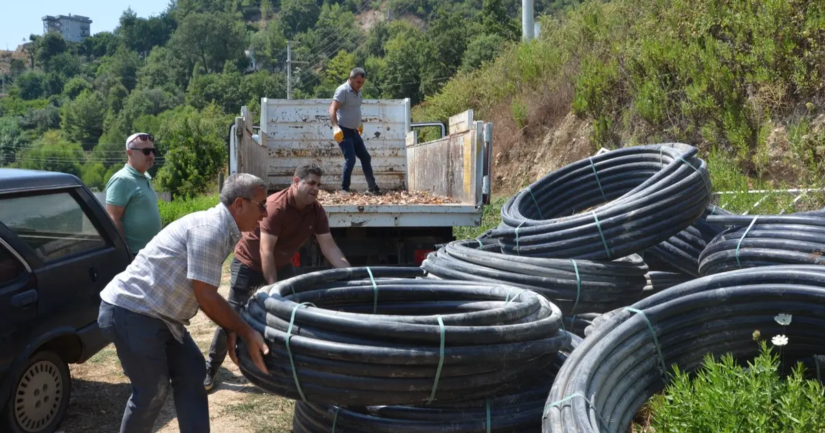 Antalya’da üreticiye sulama borusu desteği
