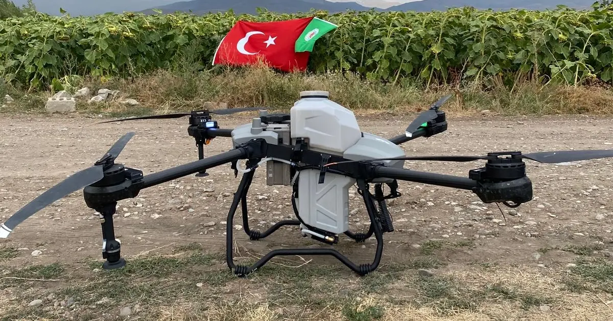 Ağrı’da tarımsal ilaçlamada teknoloji dönemi... Zirai drone sahaya indi