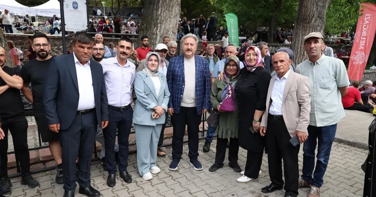 Mustafa Palancıoğlu pilav şenliğine katıldı - Gündem Haberleri