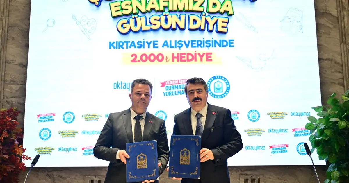 Bursa Yıldırım'da 6 bin öğrenciye kırtasiye desteği