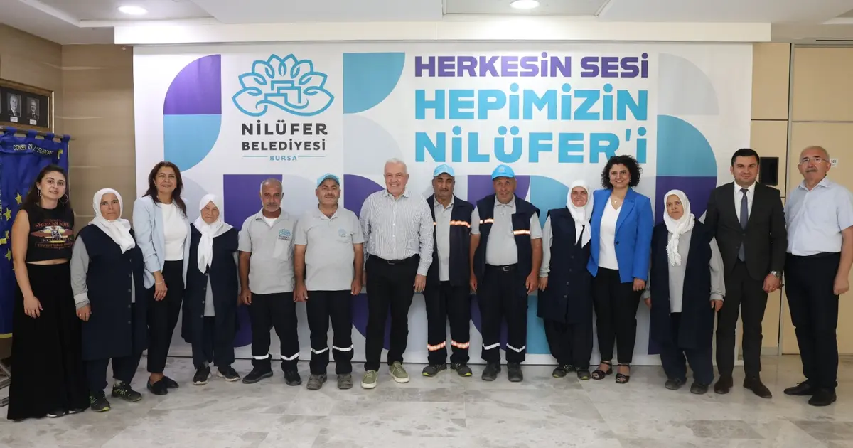Bursa'da Nilüfer Belediyesi kursiyerleri sertifikalarını aldı