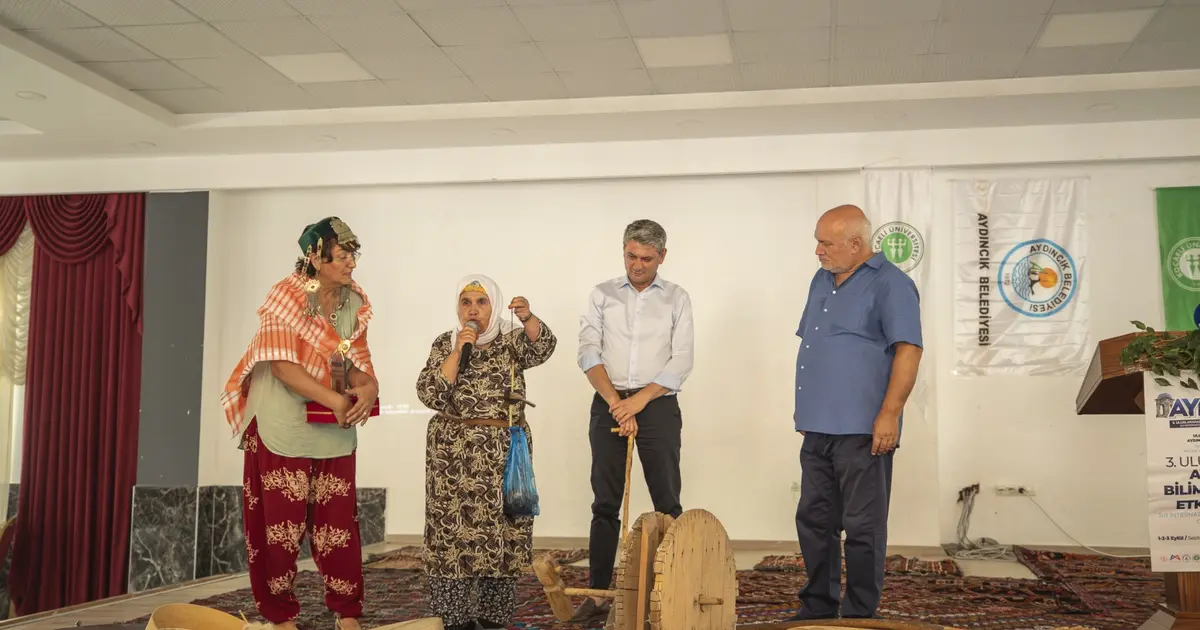 Mersin Aydıncık’ta bilim ve kültür buluşması