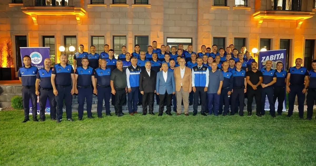 Memduh Büyükkılıç'tan Kayseri zabıtasına ziyaret - Gündem Haberleri