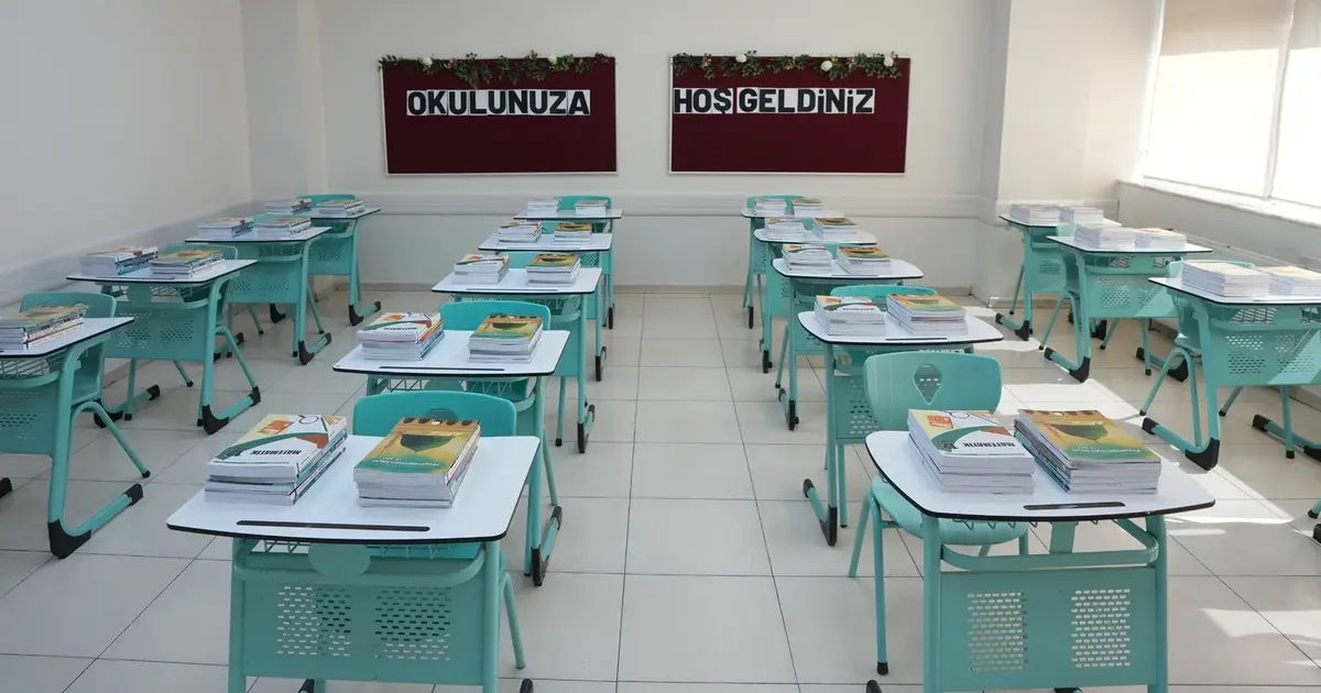 Ders kitapları dağıtılmaya başlandı - Eğitim Haberleri