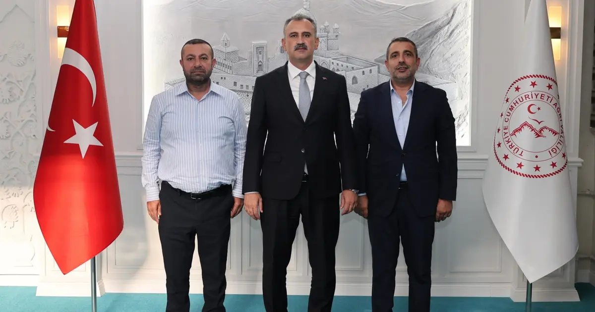 Volkan Barbaros: Ankara’dan bakınca Ağrı’da güzel işler oluyor