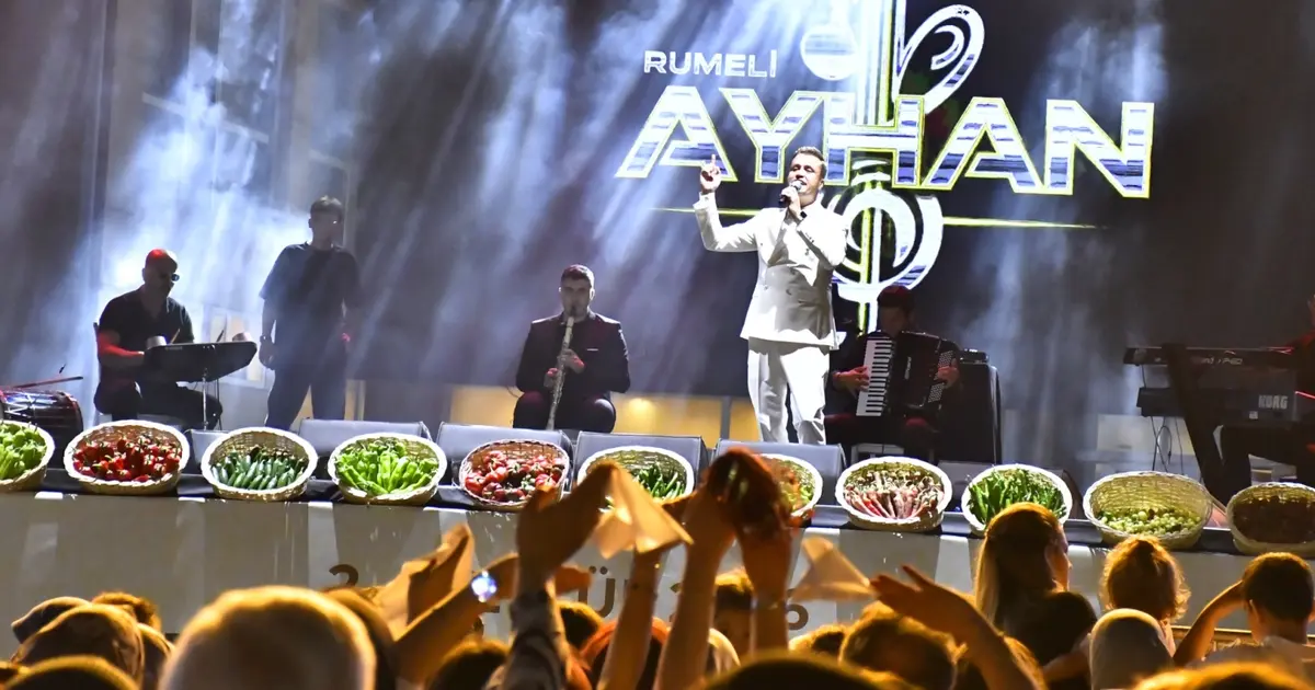 Bursa Yenişehir'de Balkan Ezgileri yankılandı