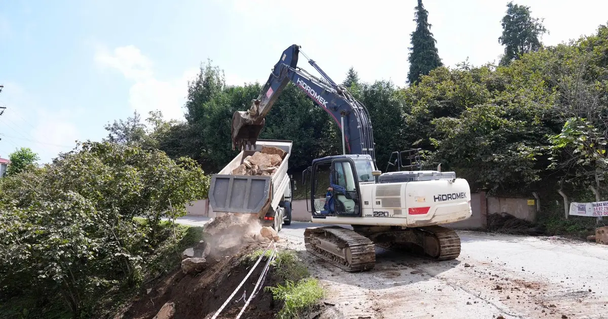 Giresun’da yol ve altyapı çalışmaları devam ediyor