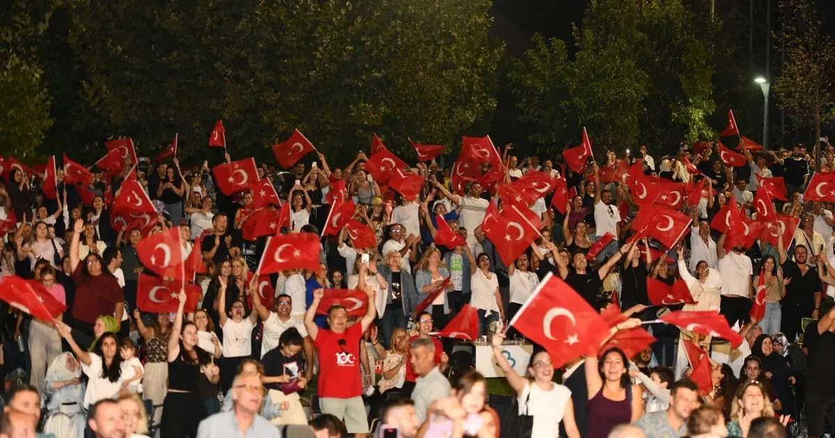 Balıkesir’de kurtuluş coşkusu şampiyonluk sevinciyle taçlandı