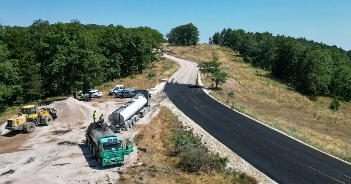 Bursa'nın 3 ilçesinde 50 kilometrelik yola Büyükşehir yenilemesi