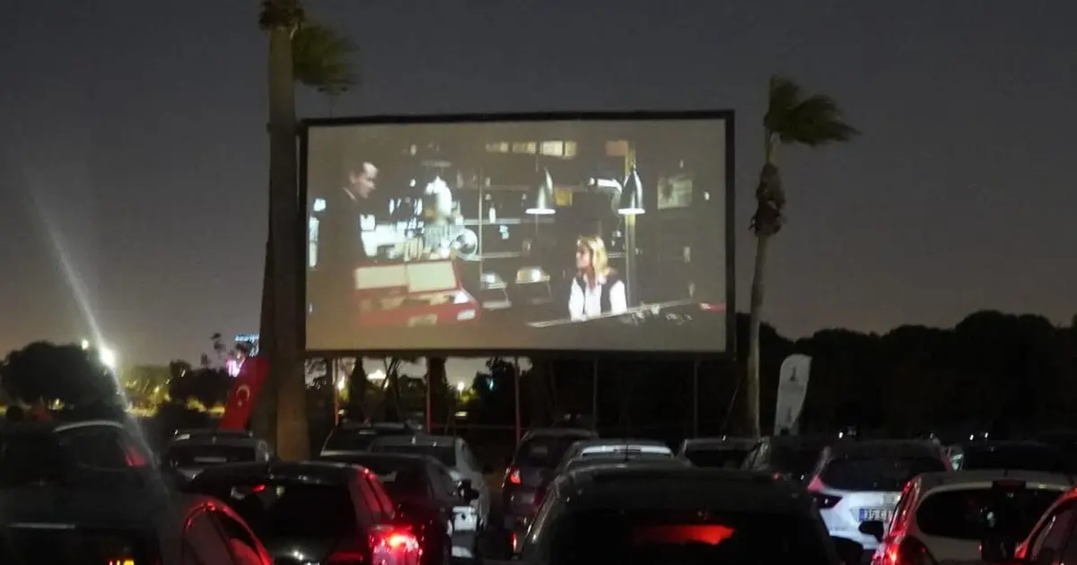 Yeniden Sinematek Arabada Film Keyfi ile nostalji rüzgarı