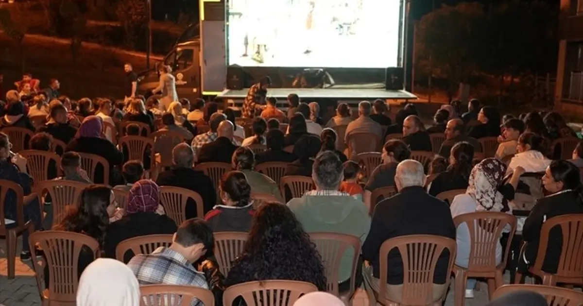 “Köyümde Sinema Günleri” ile nostalji rüzgarı sürüyor - Gündem Haberleri