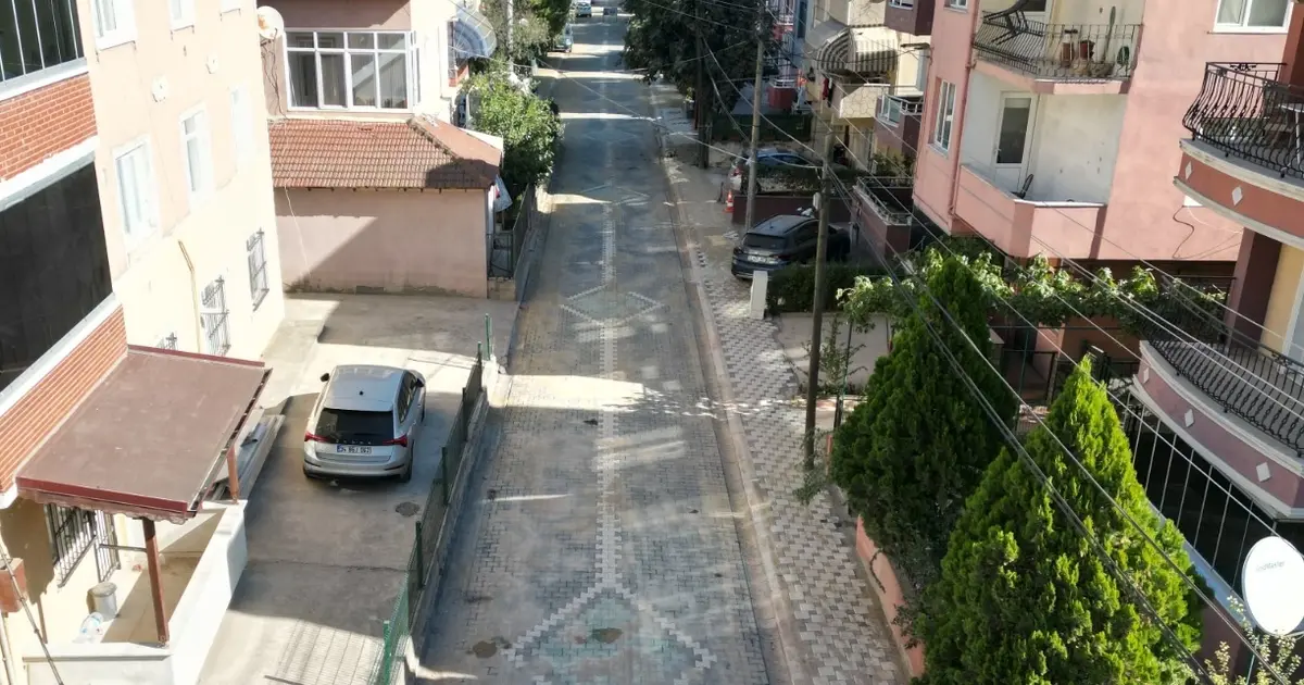 İzmit Yenişehir’de altyapı sonrası zarar gören yollara yenileme