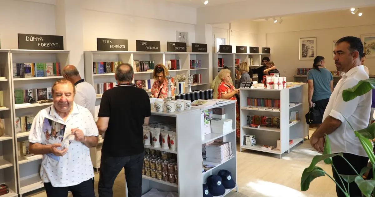 Mudanya’da “Kitap Mudanya” açıldı
