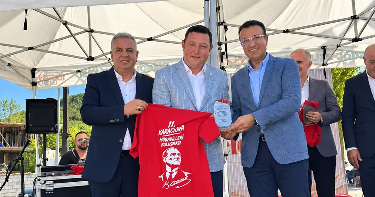 Karacaova Mübadilleri 11. buluşmasında Recep Dural’a teşekkür plaketi