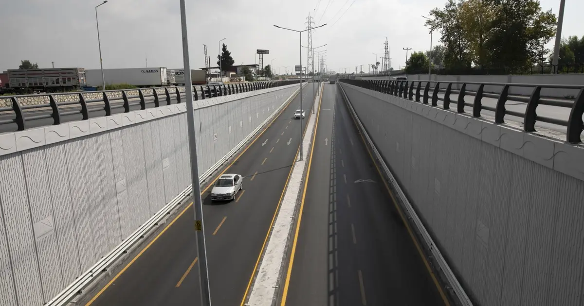 Mersin’de Hal Katlı Kavşağı esnaftan tam not aldı