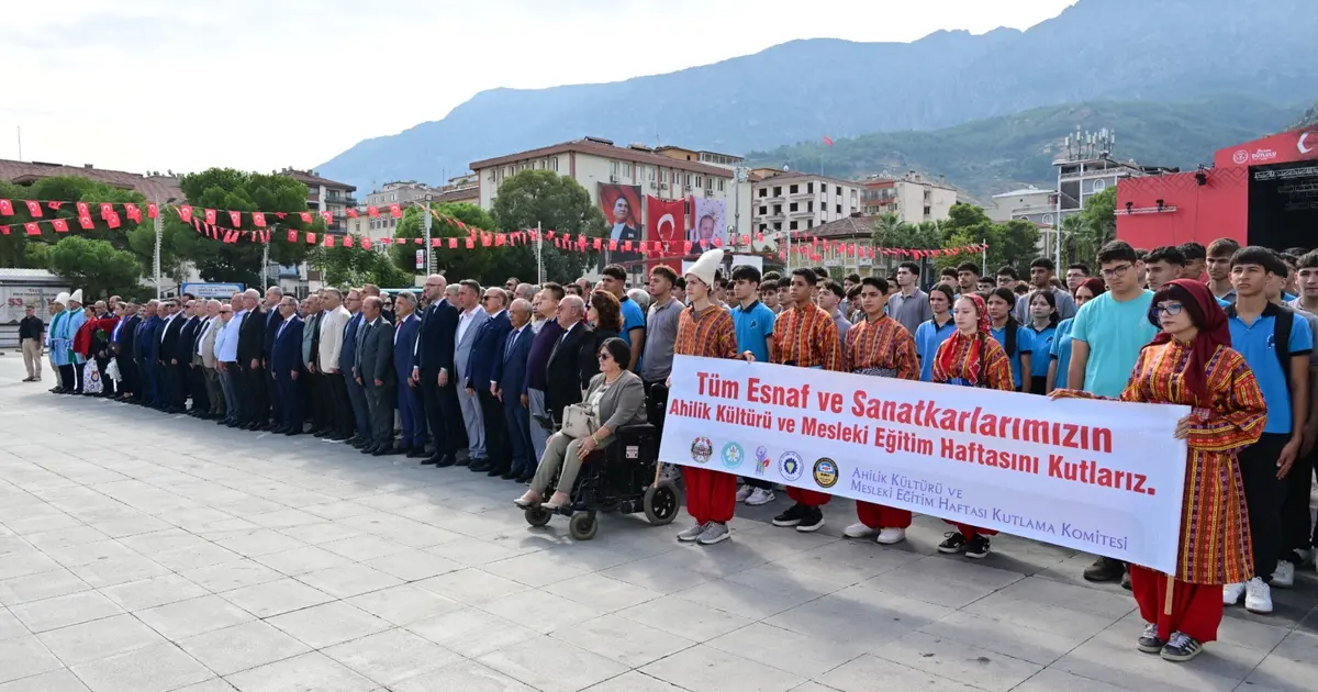 Manisa’da Ahilik Kültürü ve Mesleki Eğitim Haftası kutlanıyor
