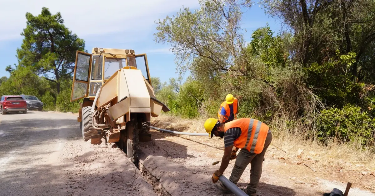 Muğla Çamlı’daki 30 yıllık içme suyu hatları yenileniyor