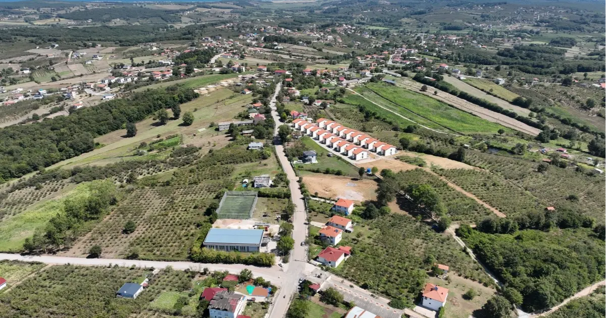 Kandıra Karaağaç’ta yol konforu artırılıyor