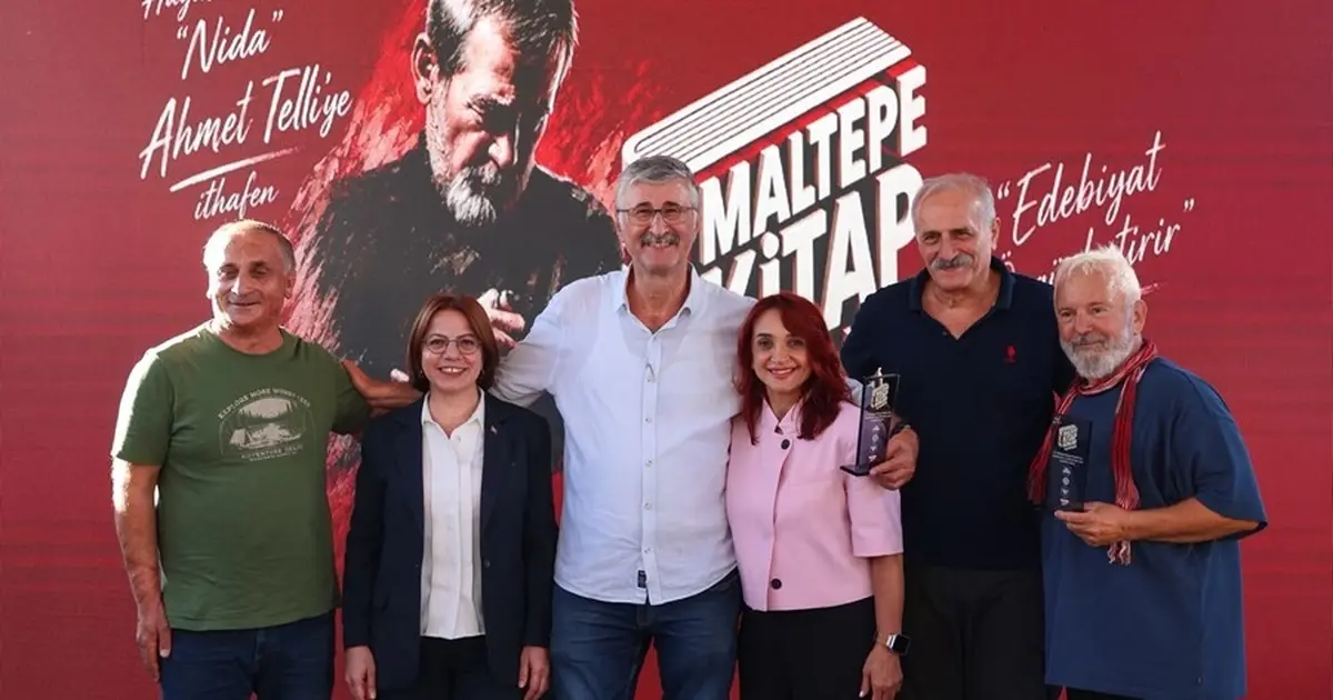 İstanbul Maltepe'de edebiyat, müzik ve yerel kültür rüzgarı esti