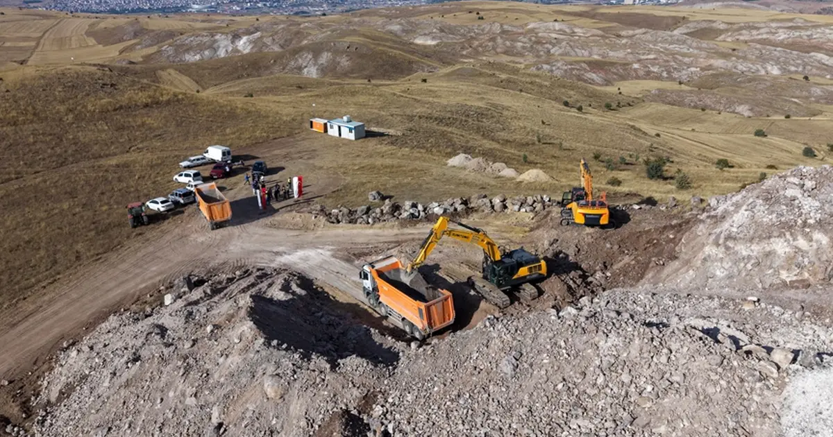 Sivas Belediyesi Çerçideresi Bazalt Taş Ocağı’nı üretime aldı