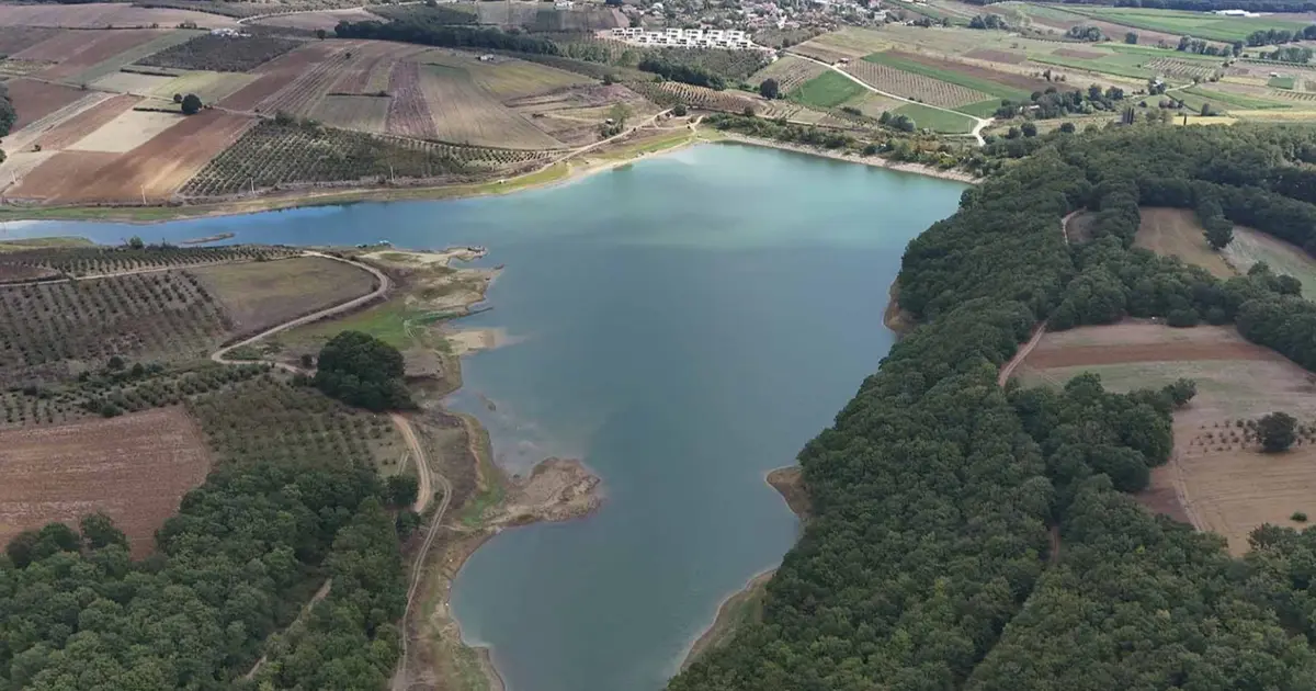Sonbaharın eşsiz tonlarını Sakarya’nın cennet tabiatında karşıladılar