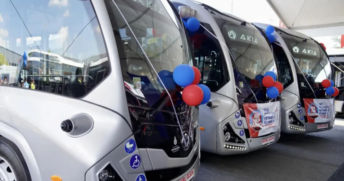 İstanbul Büyükşehir'den 25 milyar liralık toplu taşıma yatırımı... 650 yeni araç hizmette