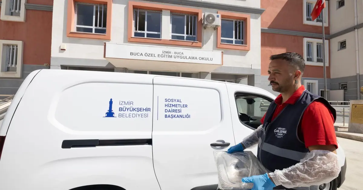 İzmir Büyükşehir’den özel gereksinimli öğrencilere sıcak destek - Eğitim Haberleri