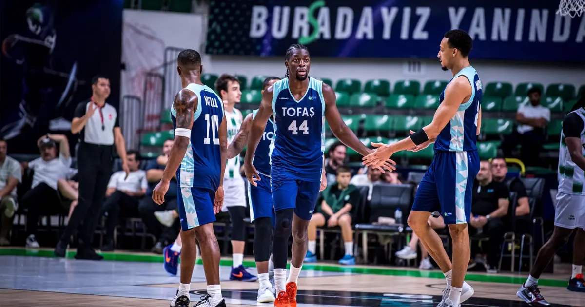 TOFAŞ potada yeni sezonu Bordo Bandırma ile açıyor
