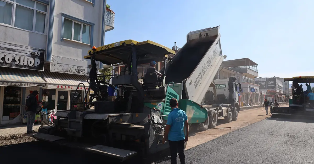 Sakarya Arifiye Atatürk Caddesi’nin üstyapısında son aşama