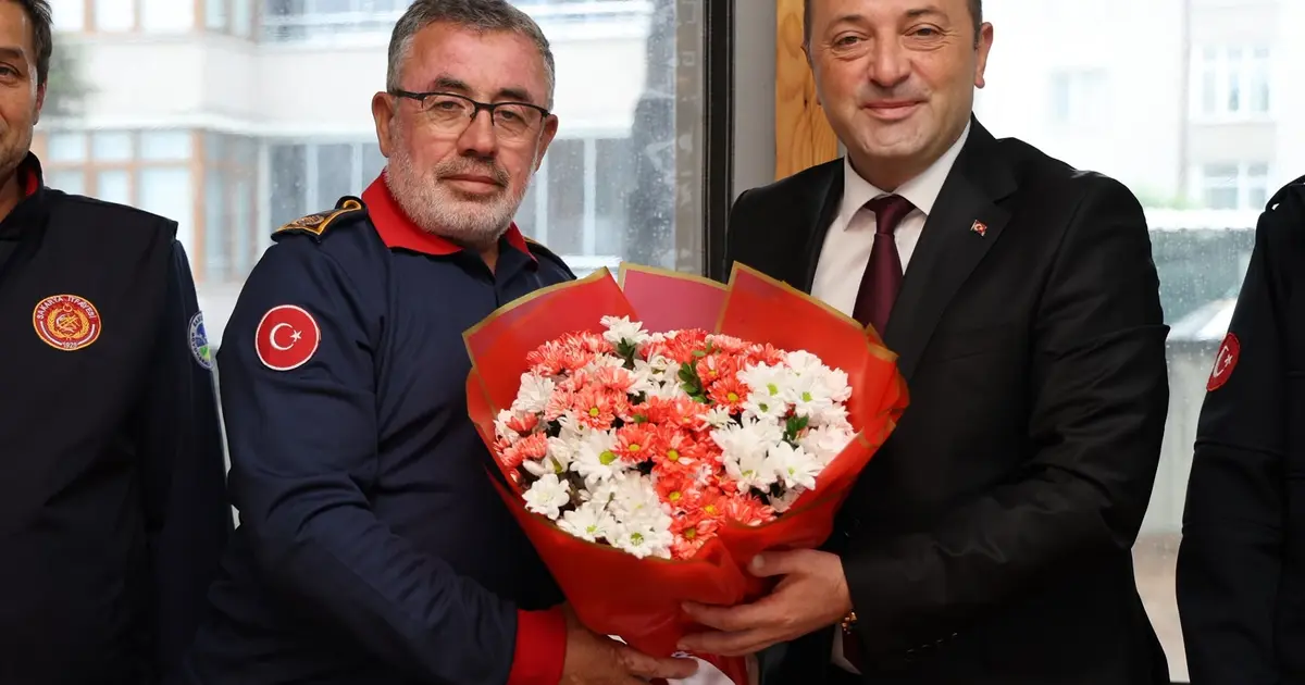 Sakarya İtfaiyesi'ne Başkan Yıldız'dan ziyaret - Gündem Haberleri