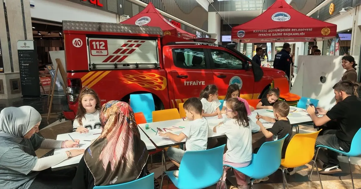 Kayseri'nin minik itfaiyecileri görev başında