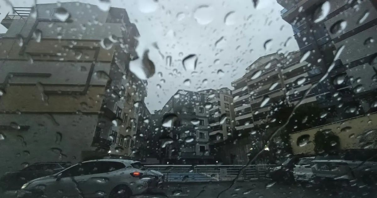 Hava sıcaklıkları düşüyor! Çok sayıda bölgede kuvvetli yağış bekleniyor - Gündem Haberleri
