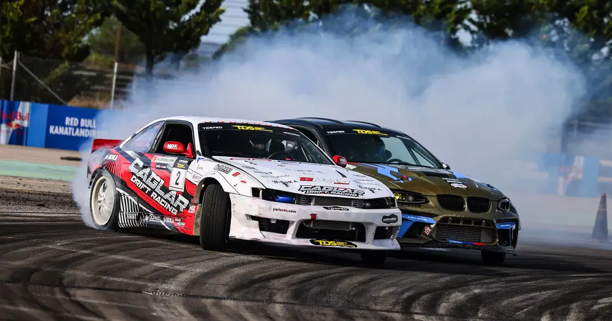 Drift mücadelesi İstanbul Park'ta nefes kesti