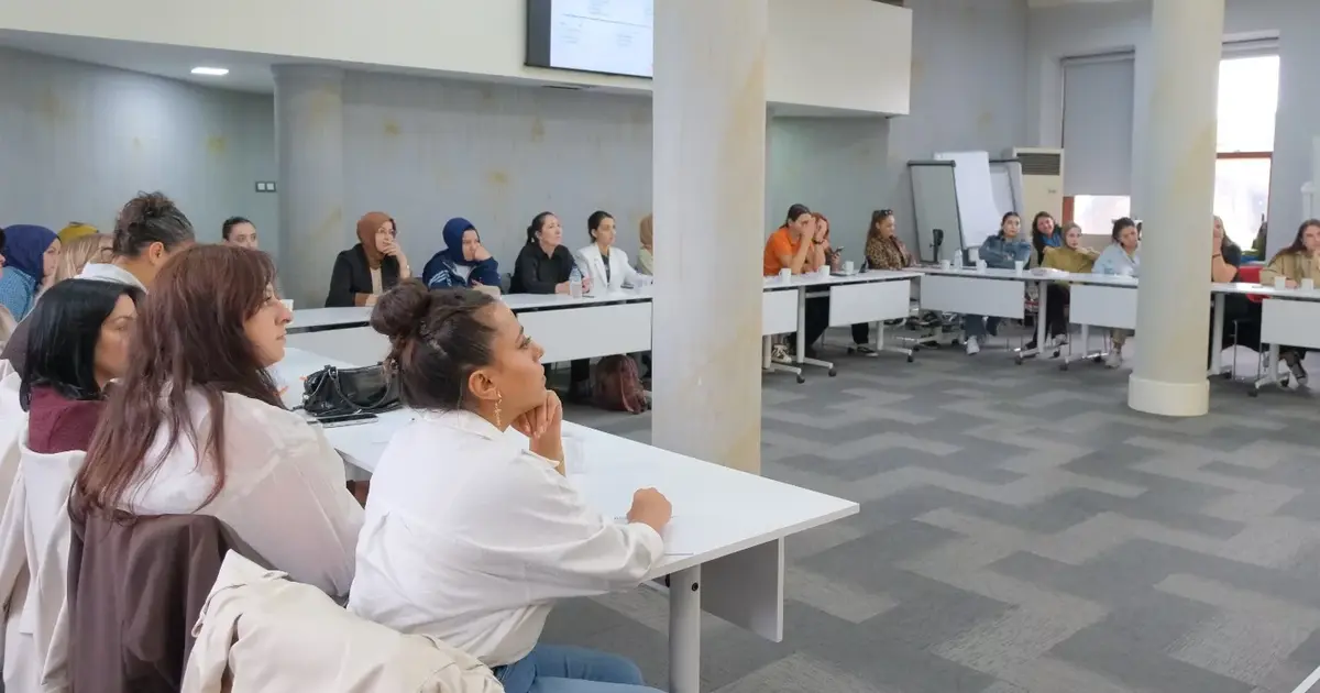 İzmit Belediyesi kitap okuma kültürünü güçlendiren atölyede