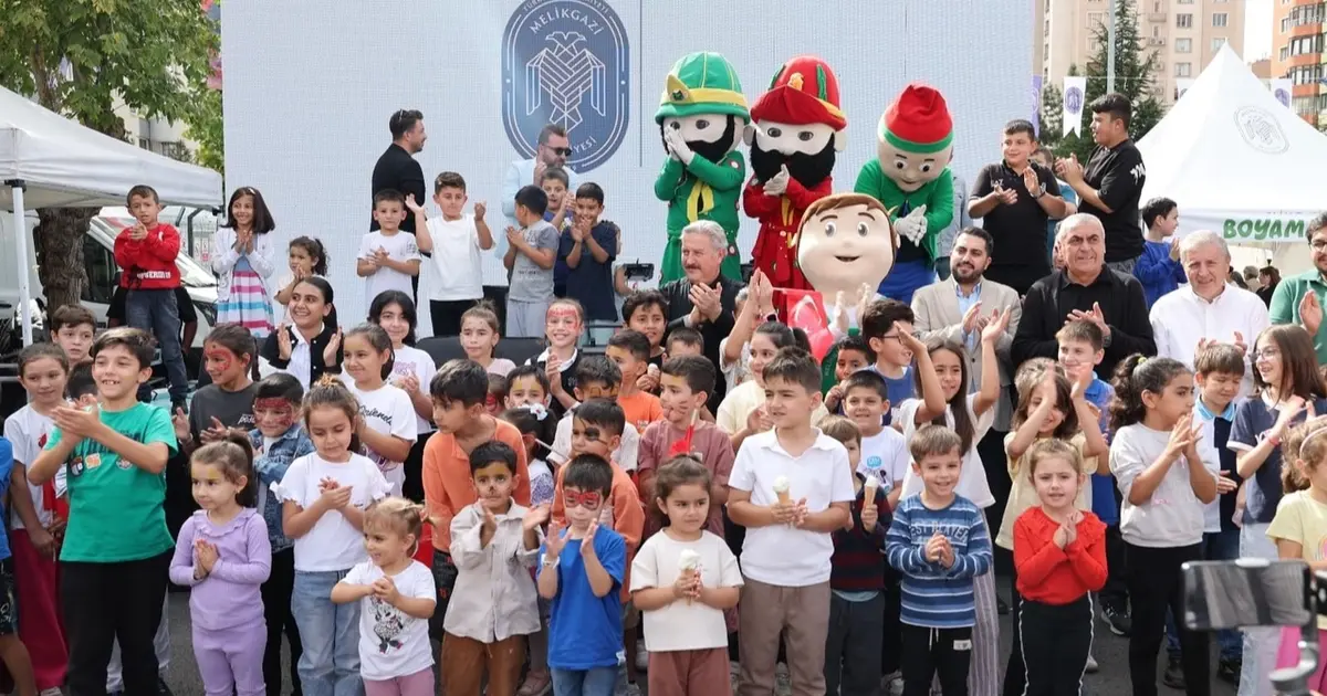 Kayseri Melikgazi'den 48 yeni araç - Gündem Haberleri