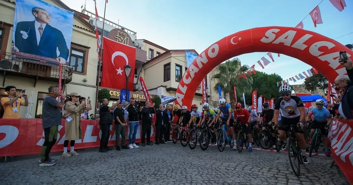 Çeşme’de 10. yıl heyecanı... Binlerce bisikletçi pedal çevirecek