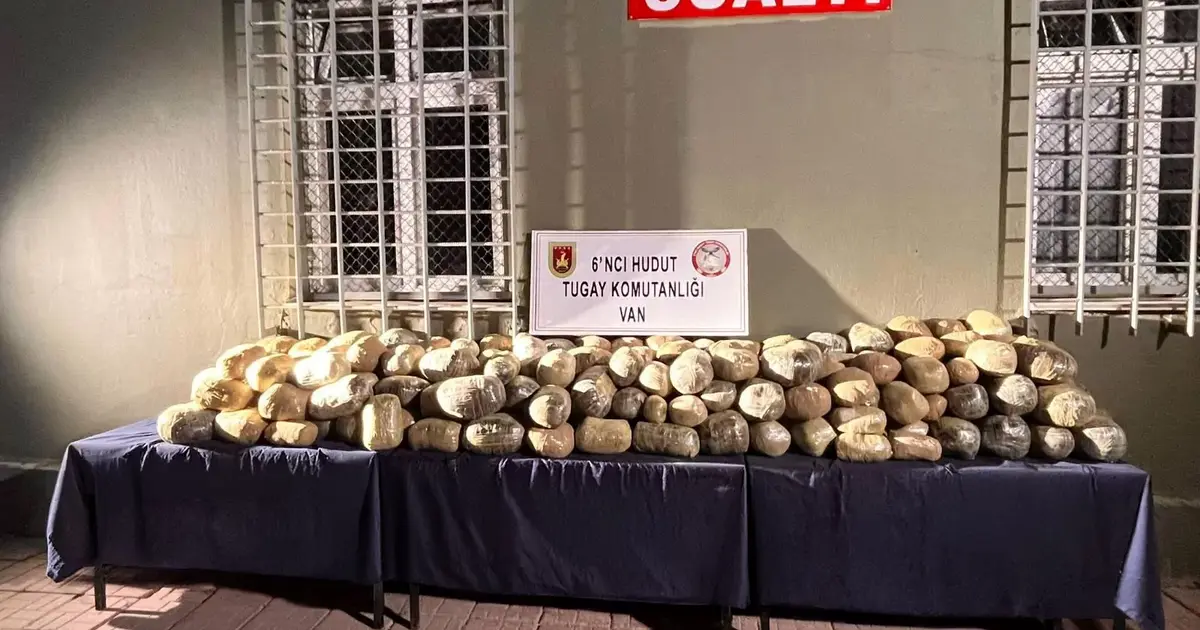 Van sınırında 412 kilogram uyuşturucu ele geçirildi - Gündem Haberleri