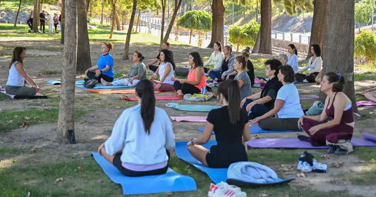 Bornova'da kadınlar sağlık ve huzur için bir araya geldi