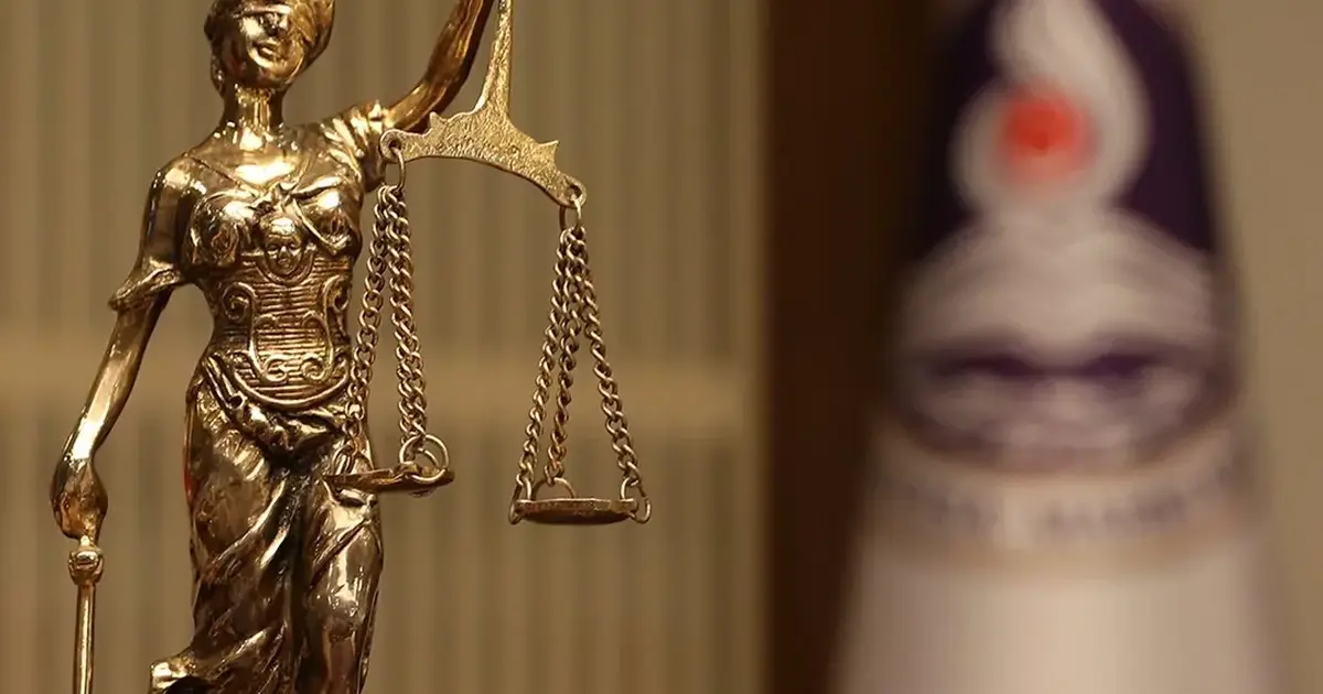 AYM, süresiz yoksulluk nafakasını düzenleyen ibareyi iptal etti