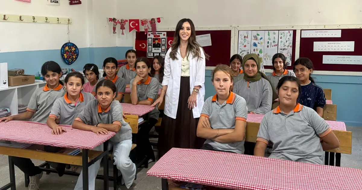 Kozluk’ta kız öğrencilere yönelik ergenlik eğitimi