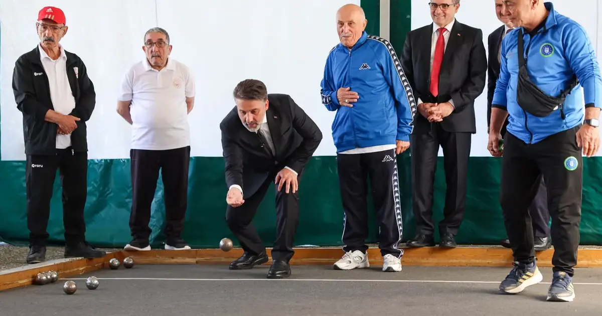 Bursa'da Başkan Vekili Biba huzurevi sakinleriyle buluştu