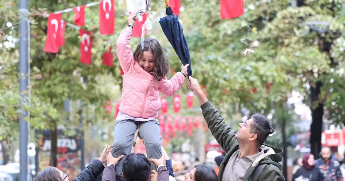 Kocaeli'de ağaçlar, 16. kez kitap açtı!