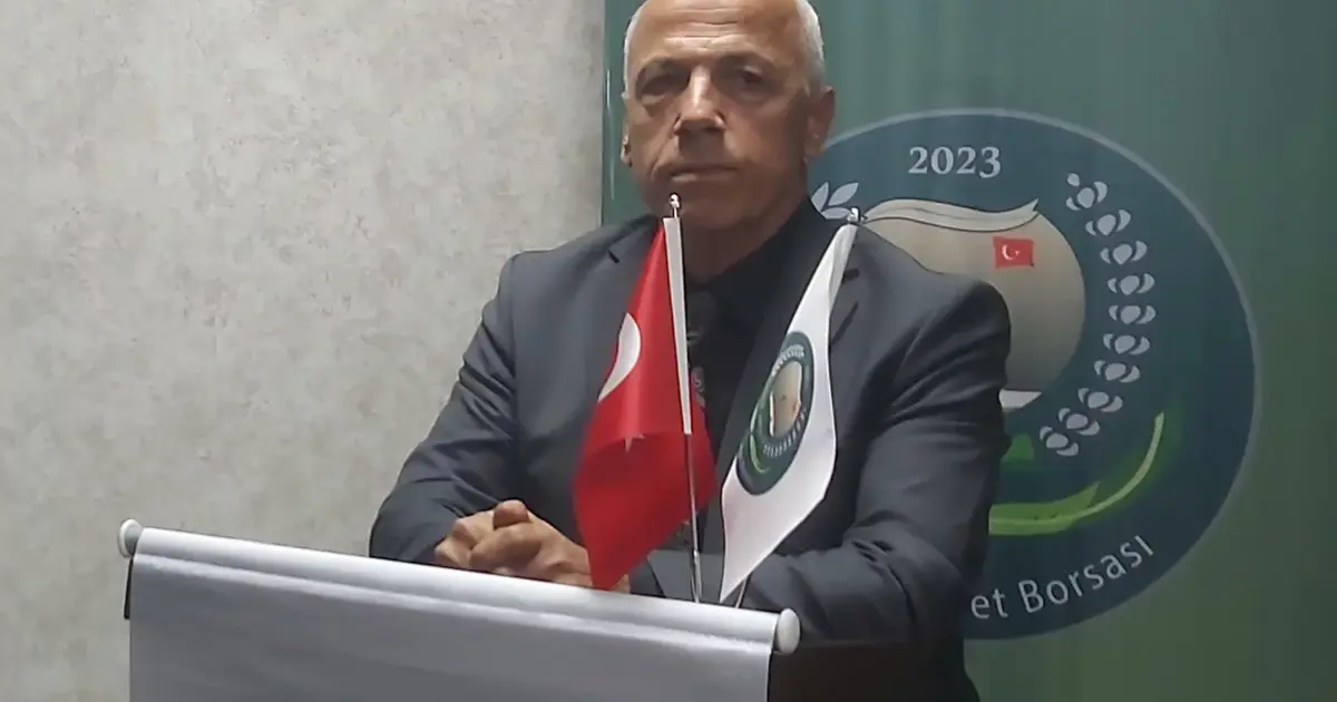 Artvin Ticaret Borsası'nda Akyürek'e ikinci kez güven oyu